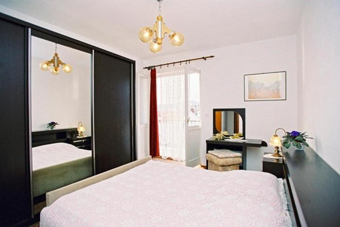 Apartments Sanja Хвар Екстериор снимка