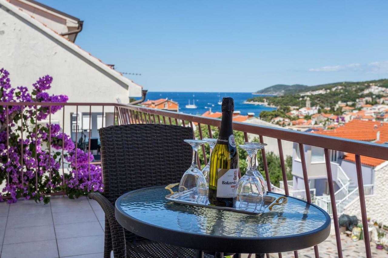 Apartments Sanja Хвар Екстериор снимка