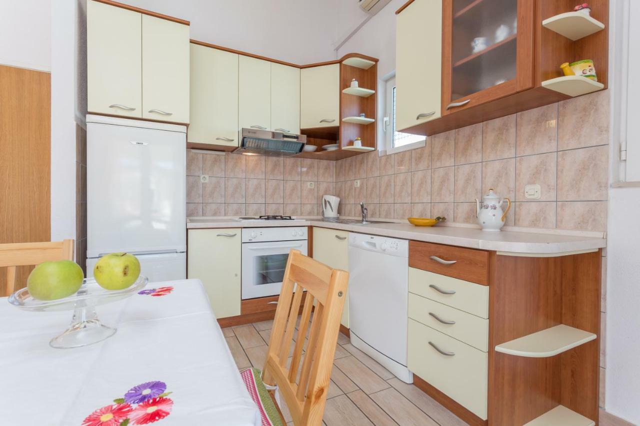Apartments Sanja Хвар Екстериор снимка