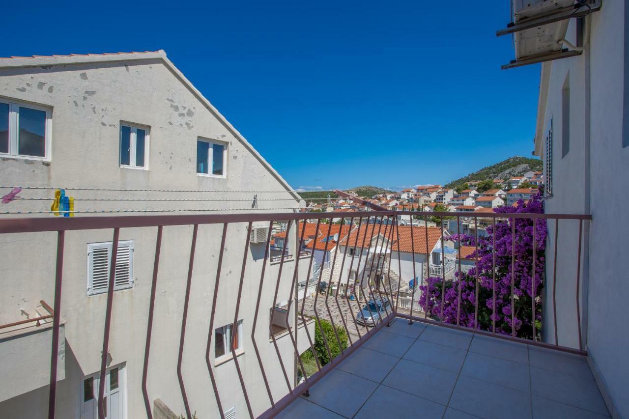 Apartments Sanja Хвар Екстериор снимка
