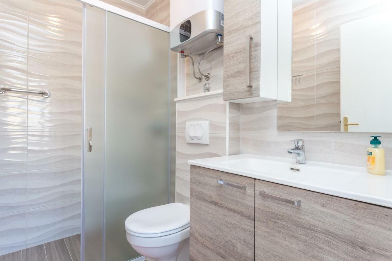 Apartments Sanja Хвар Екстериор снимка